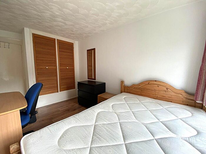 2 Bedroom Apartment To Rent In Long Meadow Way, Canterbury, CT2
