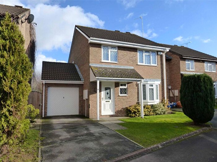 4 Bedroom Detached House To Rent In Kingscote Close, Nine Elms, Swindon, Wiltshire, SN5