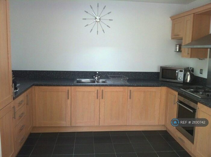 1 Bedroom Flat To Rent In Chandlers Mews, Greenhithe, DA9