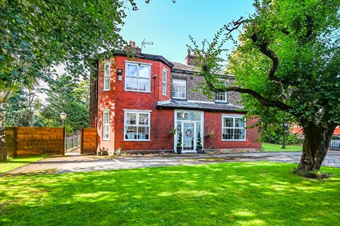 4 Bedroom Detached House For Sale In Damfield Lane, Liverpool, Merseyside, L31