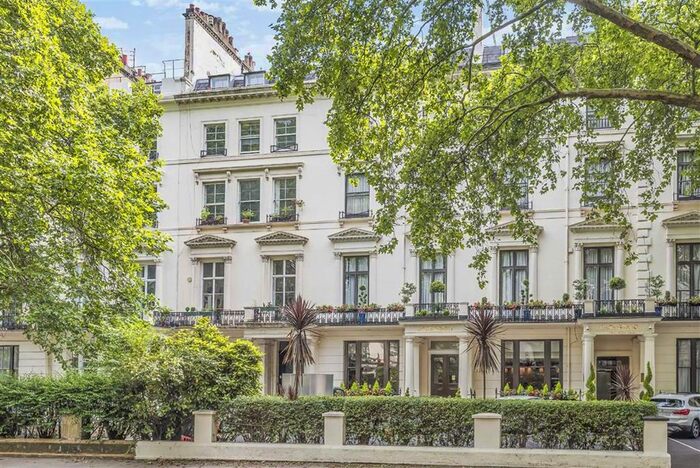 2 Bedroom Flat To Rent In Westbourne Terrace, London W2