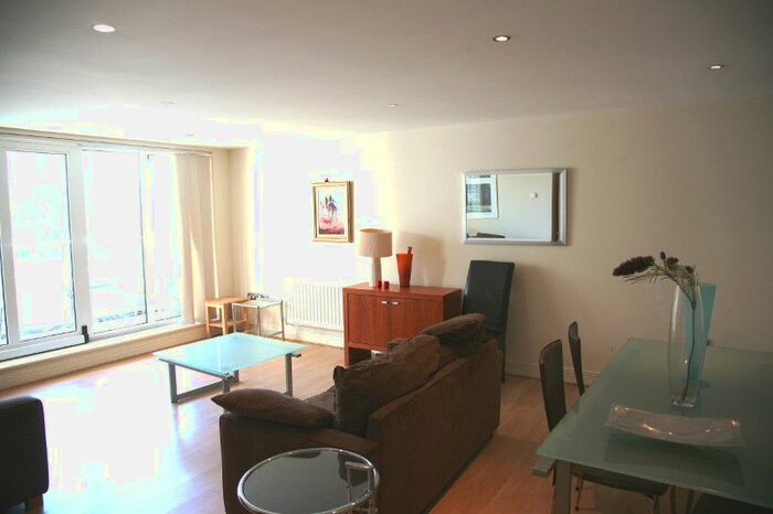 2 Bedroom Flat To Rent In Wards Wharf Approach, London, E16