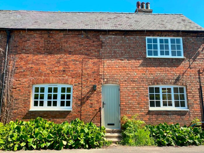 1 Bedroom Flat To Rent In Risegate, Cotgrave, Nottingham, NG12