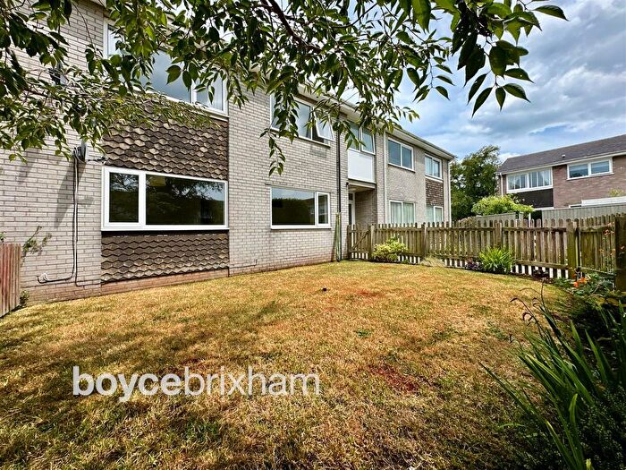 2 Bedroom Flat To Rent In Pillar Avenue, Brixham, TQ5