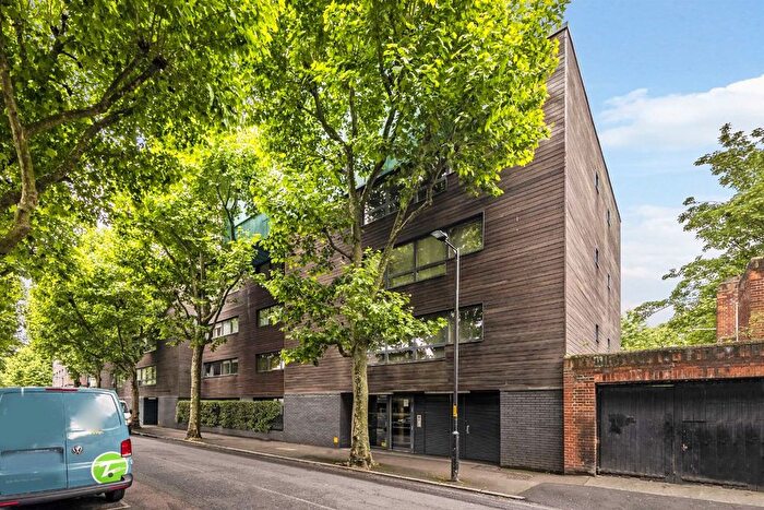 1 Bedroom Flat To Rent In St. James's Road, London, SE16