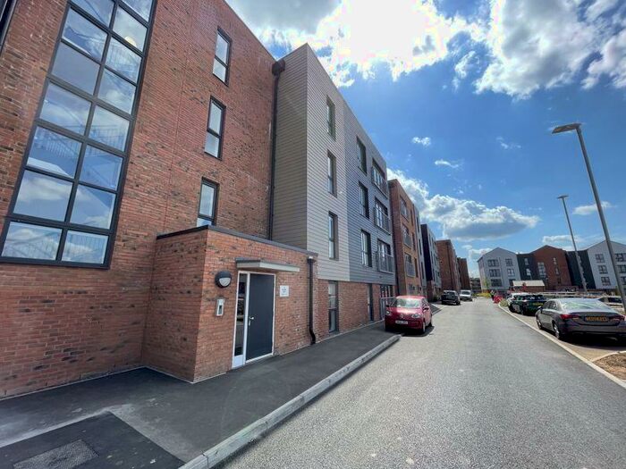 2 Bedroom Apartment To Rent In Hobbs Way, The Waterfront, Gloucester, GL2