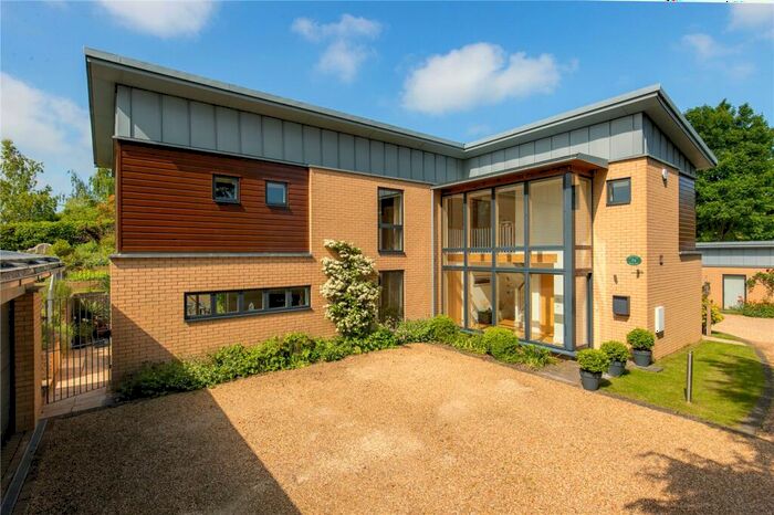 5 Bedroom Detached House For Sale In High Street, Croydon, Royston, Cambridgeshire, SG8