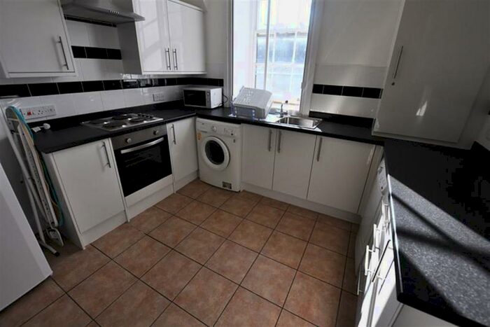 4 Bedroom Apartment To Rent In Rubicon House, Newcastle Upon Tyne, NE1