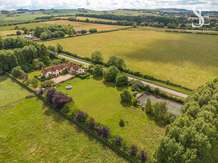 6 Bedroom Detached House For Sale In New Road, Childrey, OX12