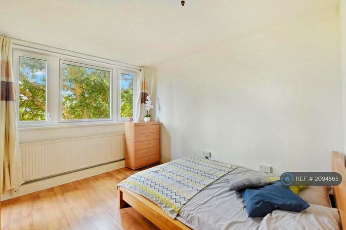 4 Bedroom Flat To Rent In President House, London, EC1V