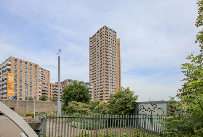 2 Bedroom Flat To Rent In , NW10