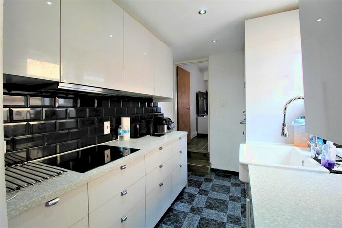 3 Bedroom Terraced House To Rent In William Street, Grays, RM17