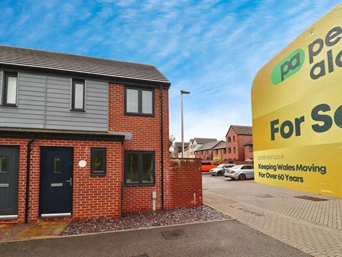 2 Bedroom Semi-Detached House For Sale In Llys Illtern, Capel Llanilltern, Cardiff, CF5