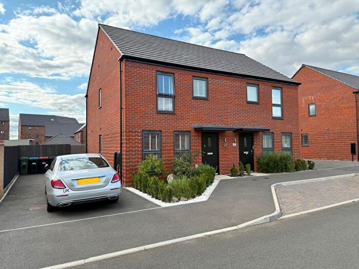 3 Bedroom Semi-Detached House To Rent In Martin Avenue, Glebe Farm, MK17