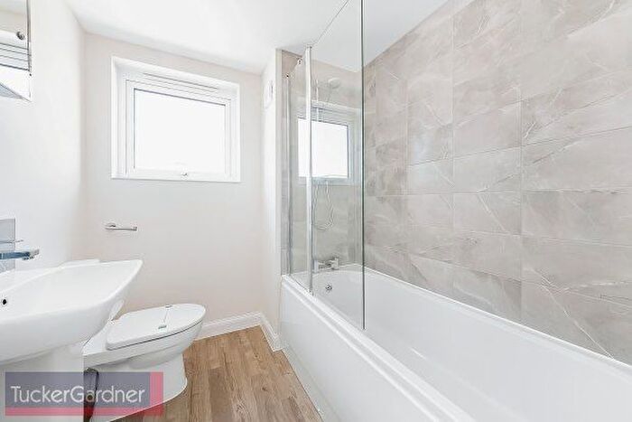 4 Bedroom Property To Rent In Nature Road, Cambridge, CB3