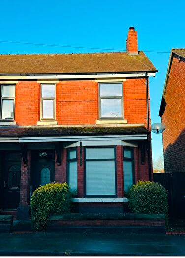 3 Bedroom Semi-Detached House To Rent In Crewe Road, Sandbach, CW11