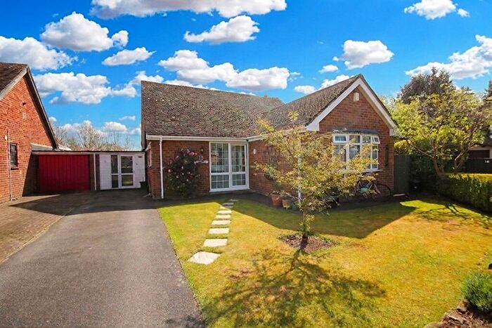 2 Bedroom Detached Bungalow For Sale In Windsor Close, Cuddington, CW8