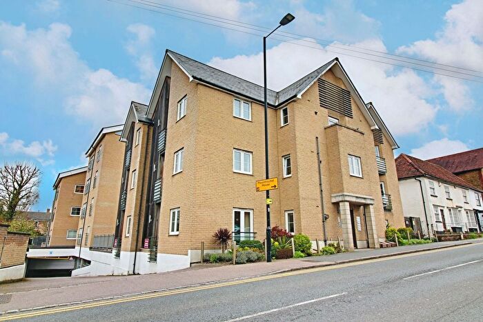 2 Bedroom Flat For Sale In Silver Street, Stansted, CM24