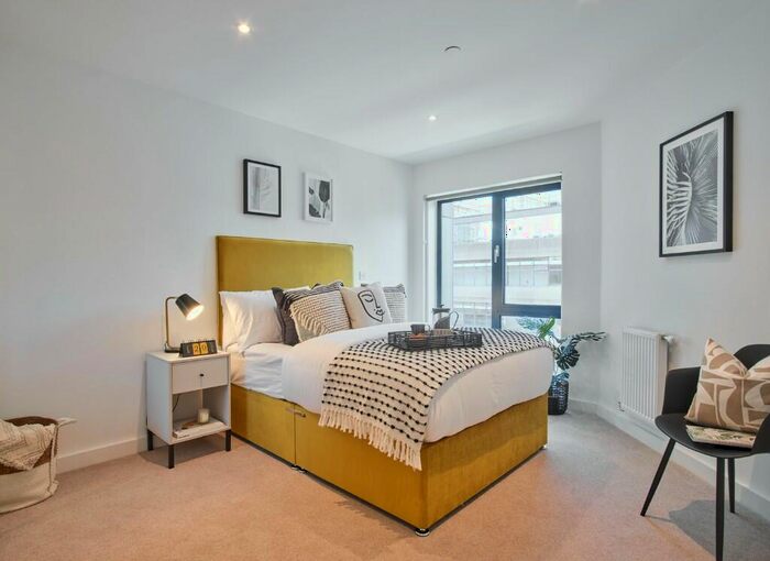 2 Bedroom Apartment To Rent In Roden Street, Ilford, London, IG1