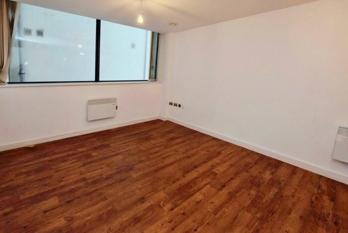 1 Bedroom Flat To Rent In Ashton Lane, Sale, Greater Manchester, M33