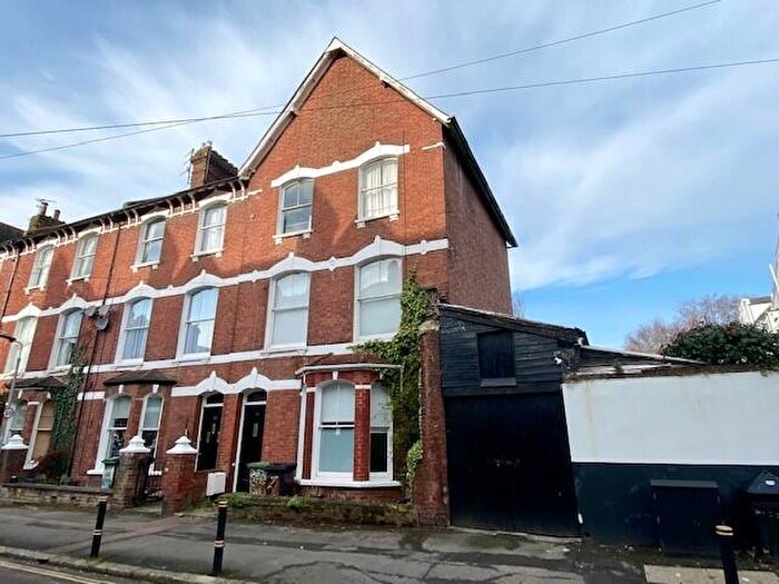 6 Bedroom House To Rent In Richmond Road, Exeter, EX4