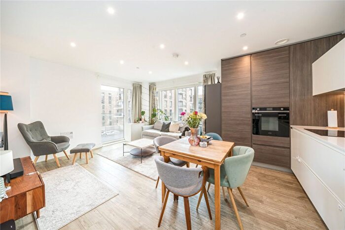 2 Bedroom Flat For Sale In Anderson Road, London, SE3