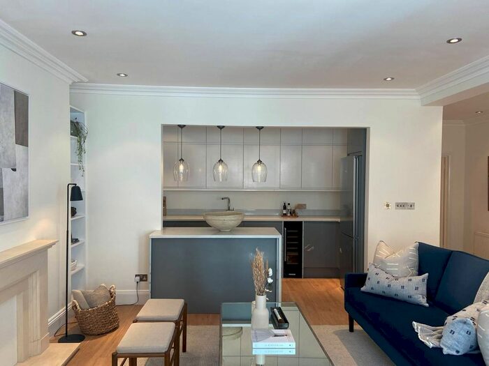 2 Bedroom Maisonette To Rent In Nevern Place, Earls Court, London, SW5