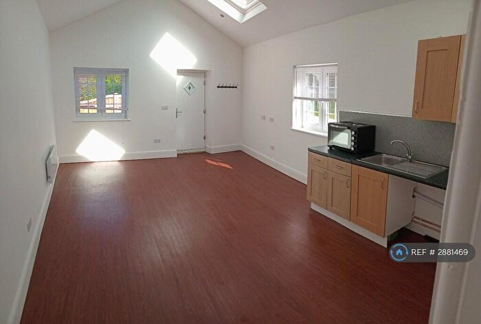Studio To Rent In Ostlings Lane, Bath, BA1