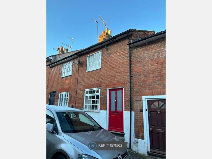 2 Bedroom Terraced House To Rent In Highfield Road, Berkhamsted, HP4
