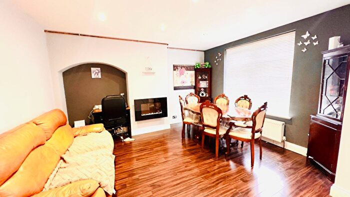 3 Bedroom Terraced House To Rent In Lillechurch Road, Dagenham, RM8