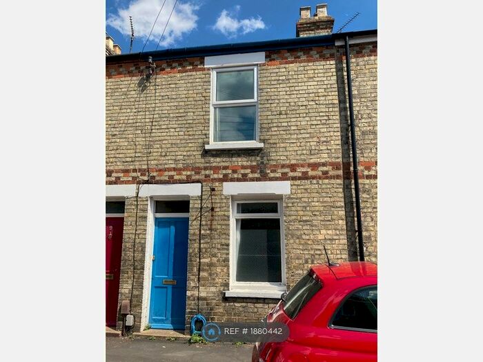 2 Bedroom Terraced House To Rent In Hobart Road, Cambridge, CB1