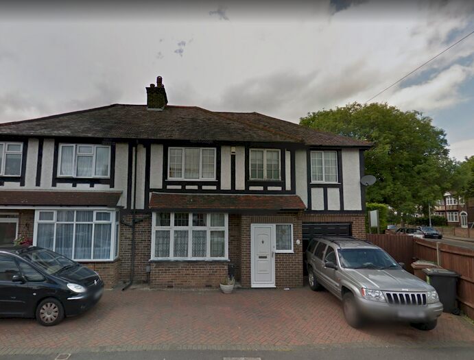 1 Bedroom Studio To Rent In Richmond Hill, Luton, LU2
