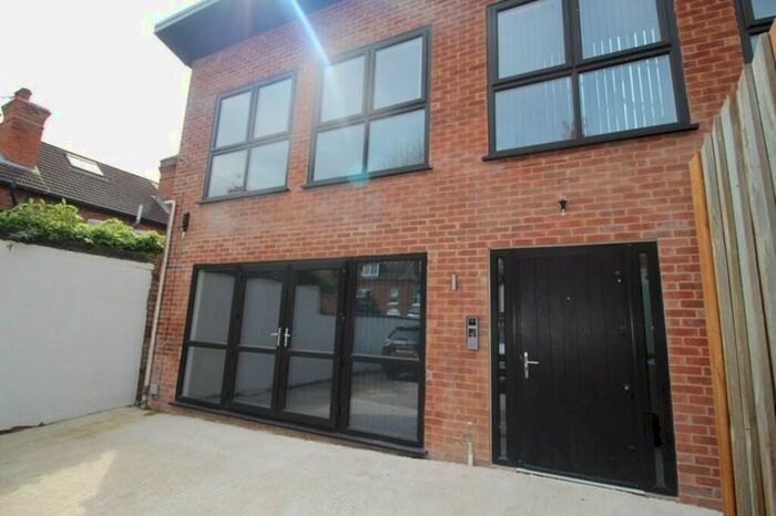 1 Bedroom Detached House To Rent In Imperial Road, Beeston, NG9