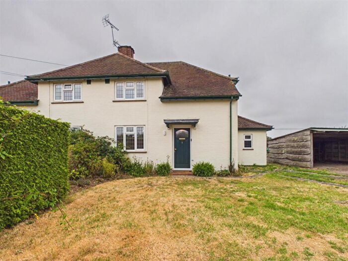 3 Bedroom House To Rent In Hitchin, SG4