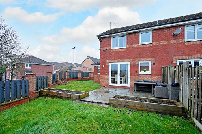 3 Bedroom End Terrace House For Sale In Deepwell Avenue, Halfway, S20