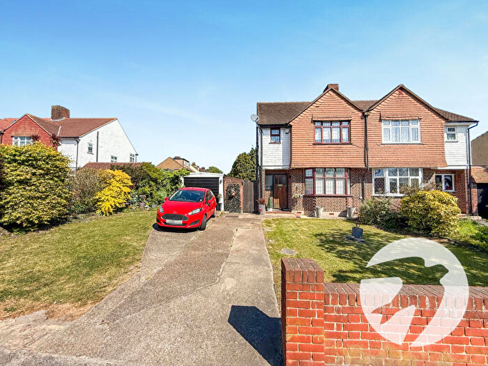 3 Bedroom Semi Detached House For Sale In Bexley Road, London, SE9