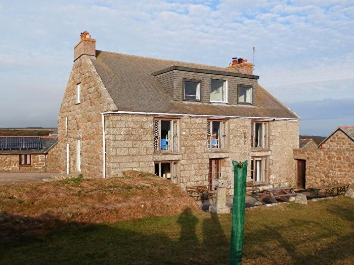 3 Bedroom Flat To Rent In Porthcurno, Penzance, TR19