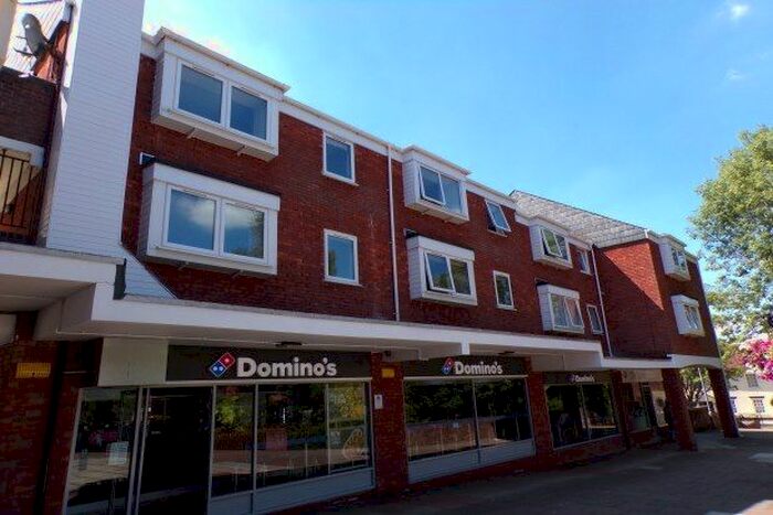 2 Bedroom Flat To Rent In Dukes Mill, Romsey, SO51