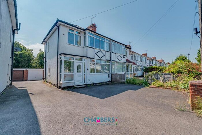 3 Bedroom Semi Detached House For Sale In The Radleys, Tile Cross, Birmingham, B33