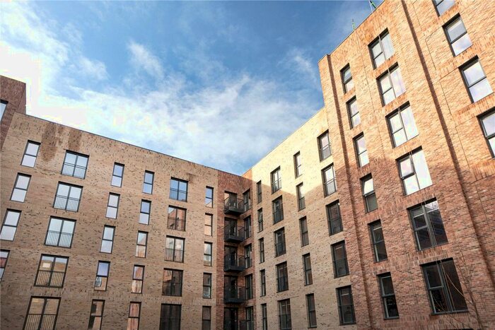 2 Bedroom Flat To Rent In Ordsall Lane, Salford, M5