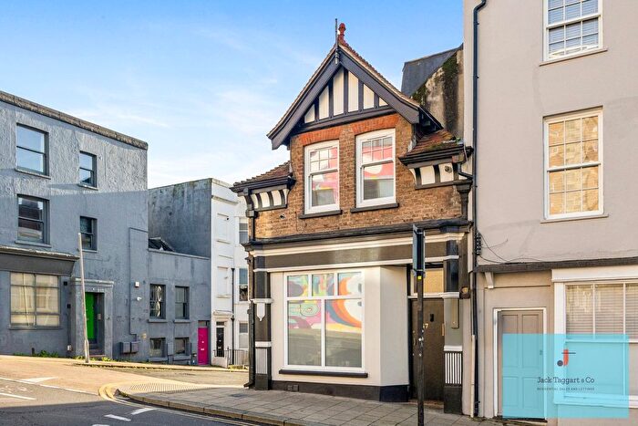 2 Bedroom Terraced House For Sale In Edward Street, Brighton, BN2