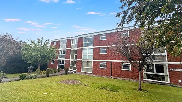 2 Bedroom Flat For Sale In Blackberry Lane, Four Oaks, Sutton Coldfield, B74