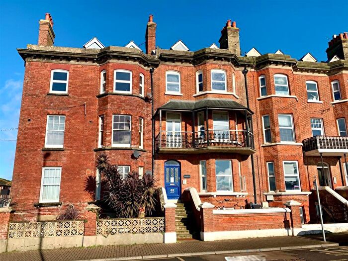 2 Bedroom Property To Rent In Fitzalan Road, Littlehampton, BN17