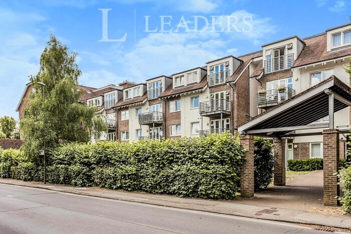 1 Bedroom Flat To Rent In Harlands Road, Haywards Heath, RH16