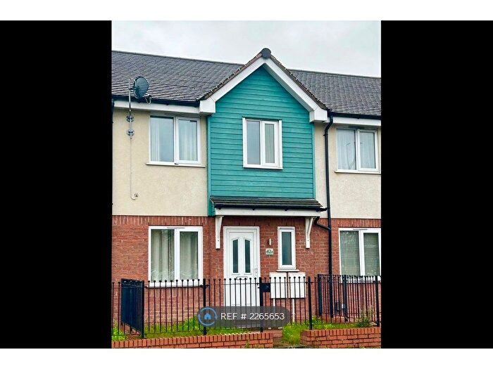 2 Bedroom Terraced House To Rent In Stone Road, Stafford, ST16