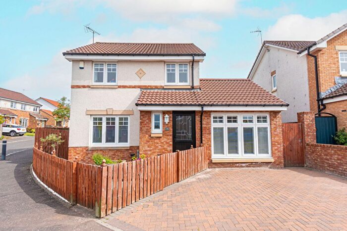 3 Bedroom Detached House For Sale In Ardgay Crescent, Bonnybridge, FK4