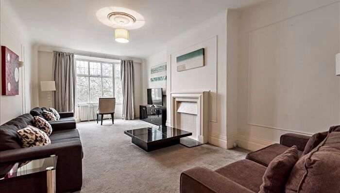 5 Bedroom Flat To Rent In Strathmore Court, Park Road, London, NW8