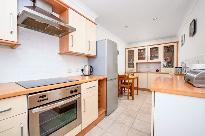 4 Bedroom Terraced House For Sale In Sidney Road, Walton-On-Thames, KT12