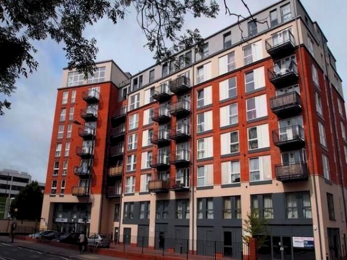 1 Bedroom Flat To Rent In East Croft, Northolt Road, Harrow, HA2