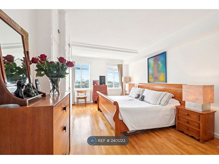 2 Bedroom Flat To Rent In Whitelands House, London, SW3